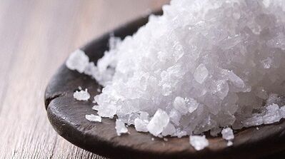 Salt lotions for the treatment of lumbar osteochondrosis
